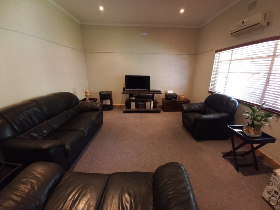 2 Bedroom Property for Sale in Potchefstroom North West